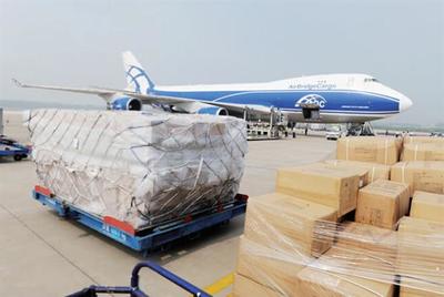 青金石進口報關與包柜代理 價格、廠家及商檢一站式服務指南